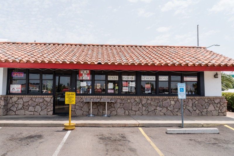 Autumn Court Chinese Restaurant storefront at 3752 E Indian School Rd, Phoenix
